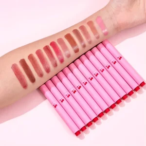 12 Colors Glossy Hydrating High Pigment Moisturizing Lipstick Stick OEM Brand Regular Size Makeup