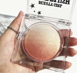 Blush Highlight One piece Set Natural Gradient Nude Makeup Suitable for Both Blush and Eyeshadow