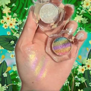 High-Pigment Duochrome Glitter Eyeshadow and Highlighter Palette
