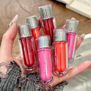 High-Pigment Hydrating Plumping Liquid Lip Glaze Tint
