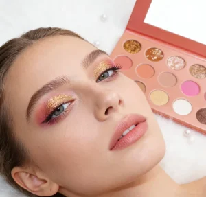 High Quality Custom Pressed Eyeshadow Highly Pigmented Blush Long Lasting Waterproof Eyeliner Light Skin Private Label Palette