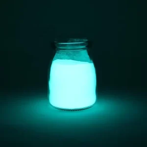 Luminous Powder Pigment in Dark Luminous Green Paint
