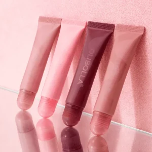 OEM Liquid Lipstick Prevents Lip Dryness Highly Pigmented for Vivid Color Perfect for Any Occasion
