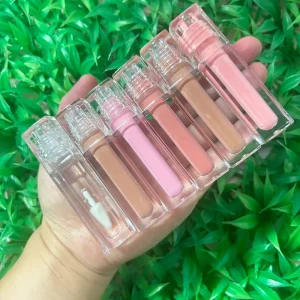 Vegan High-Shine Lip Plumping Gloss